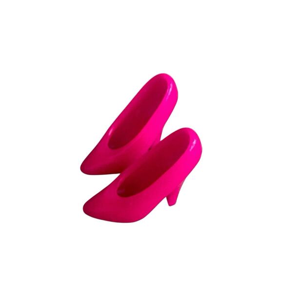 Vintage Barbie Dark Pink Closed Toe High Heels Pumps Plastic 2 Pair - Picture 3 of 6